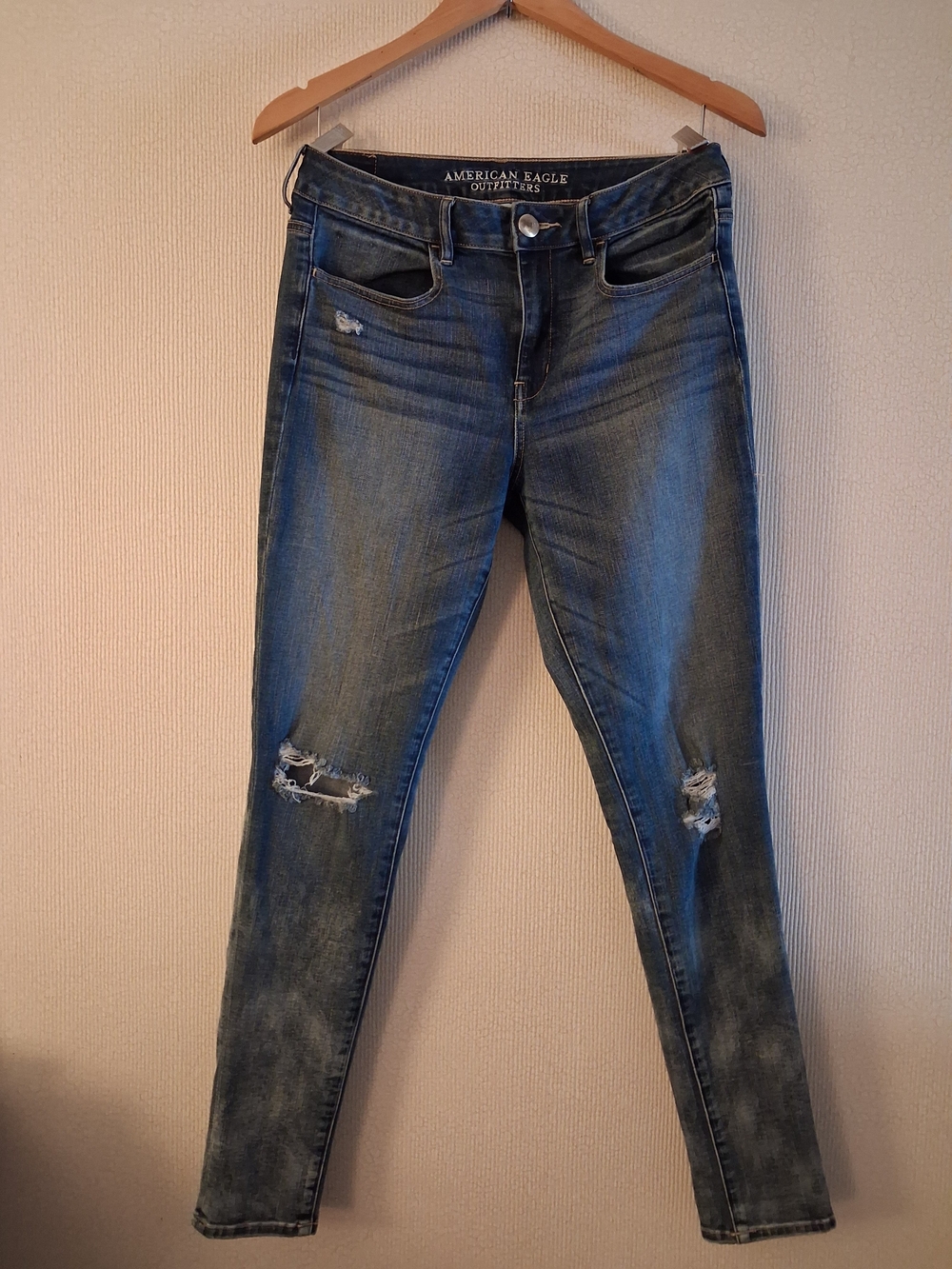 American Eagle Outfitters Women’s Ripped Skinny Jeggings Sz 8 - Dark Blue Wash